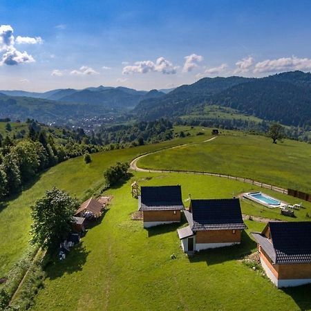 Chatki Niwki U Zboja Krościenko Buitenkant foto