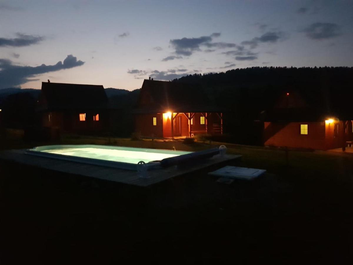 Chatki Niwki U Zboja Krościenko Buitenkant foto
